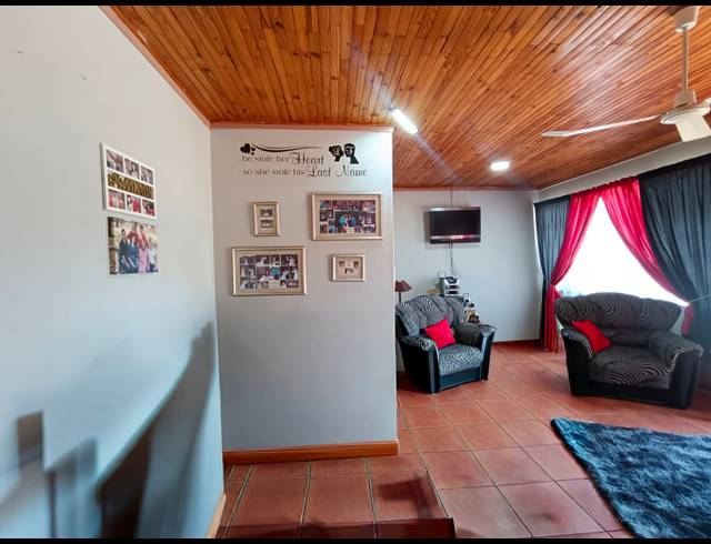 3 BEDROOM HOUSE FOR SALE IN VANDERBIJLPARK CW 5